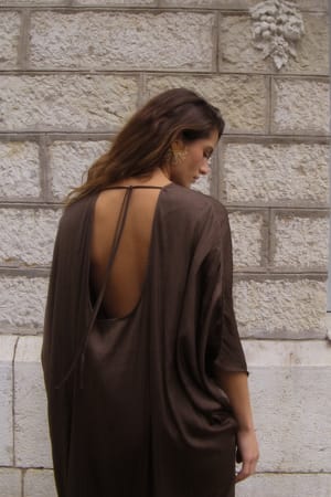 Brown Maxiklänning med öppen rygg