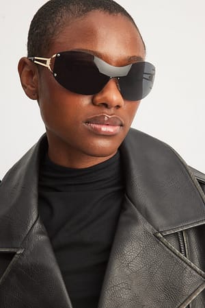 Black Oval Frameless Sunglasses