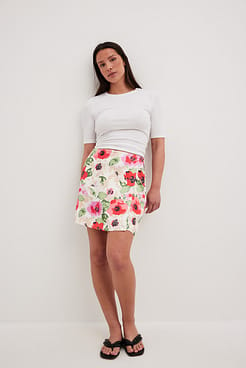 Overlap Mini Skirt Outfit
