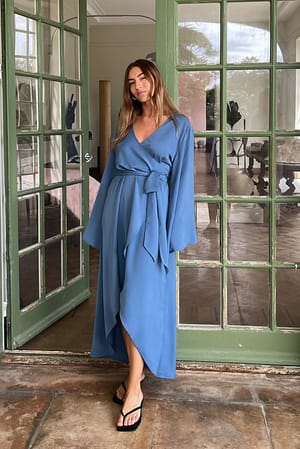 Blue Midi-jurk met overslag en strikdetail