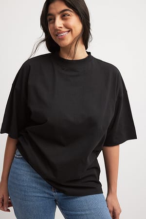 Black Camiseta oversize con hombros caídos