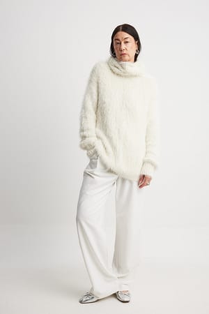 Oversized Turtleneck Knitted Sweater Outfit