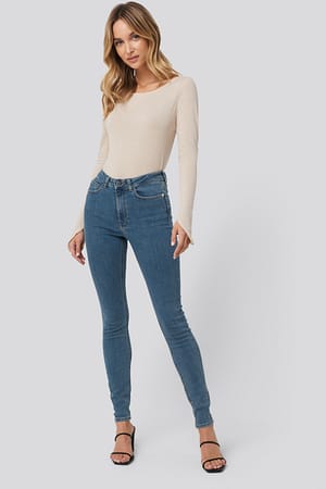 Mid Blue Pamela x NA-KD Reborn Recycled High Waist Skinny Fit Jeans
