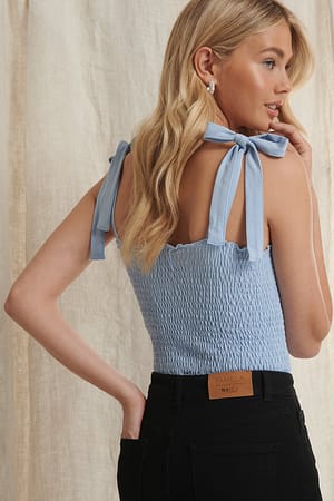 Dusty Blue Recycled croppad topp med smock