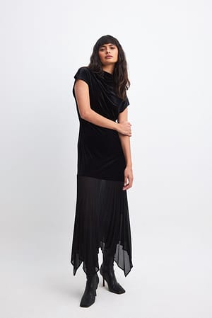 Black Pleated Skirt Midi Dress
