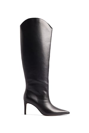 Black Spetsiga boots med stilettklack