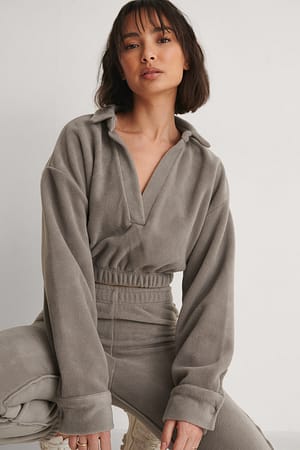 Dark Grey Cropped Sweatshirt