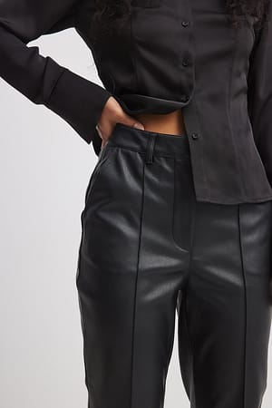 Black Korte PU-bukser med høyt liv