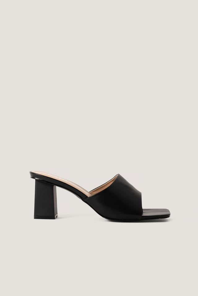 Pia Sandal Black PU