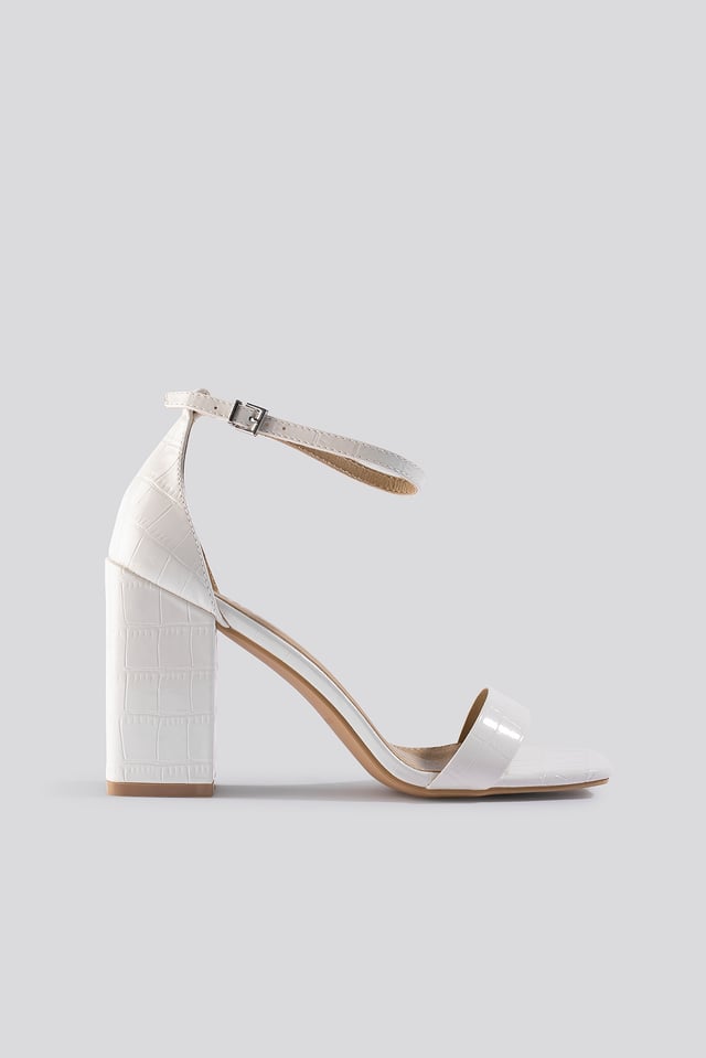 Raelynn Block Heel Sandal Offwhite