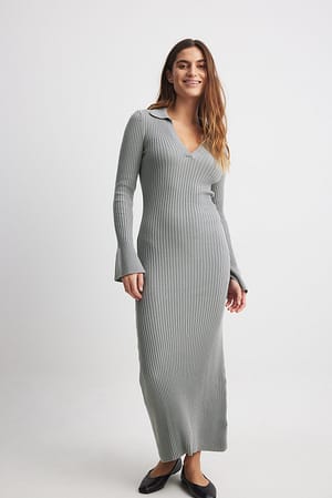 Grey Ribgebreide jurk met uitlopende mouwen