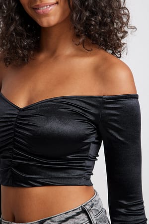 Black Rouched Shiny Long Sleeve Top