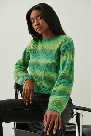 Kers Verbonden Miles Gebreide trui met ronde halslijn Groen | NA-KD