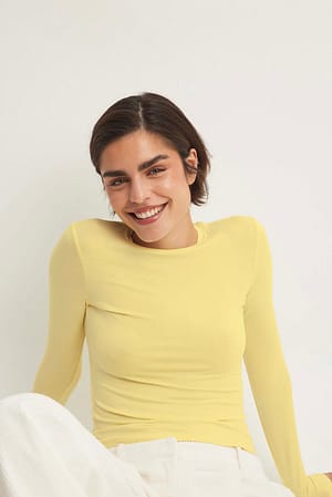 Signature Classic Round Neck Top in Olive