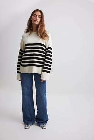 Round Neck Striped Knitted Sweater White | NA-KD