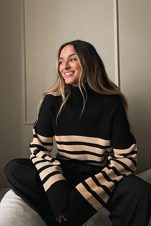 Black/Beige Round Neck Striped Knitted Sweater