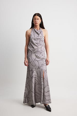 Grey Print Satynowa asymetryczna spódnica maxi z ozdobnym szwem
