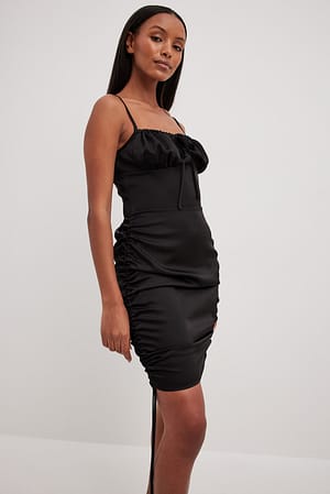 Black Vestido mini de raso con cordón