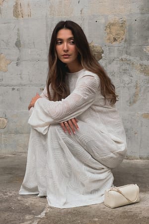 White Maxi-jurk met open rug en pailletten