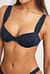 Drapierter glänzender Bikini-BH mit breiten Trägern