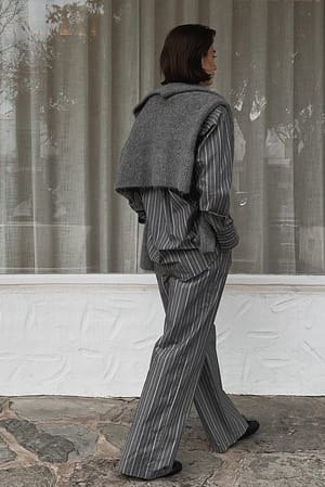 Grey Stripe Camisa de algodón y manga larga oversize