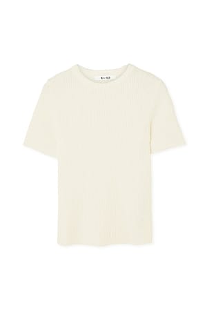 Offwhite Short Sleeved Knitted Top