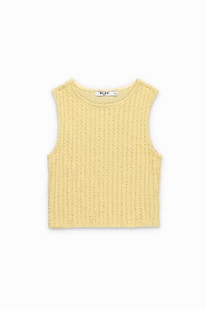 Sleeveless Structure Top Yellow | NA-KD