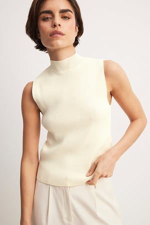 Off White Sleeveless Straight Fine Knitted Top