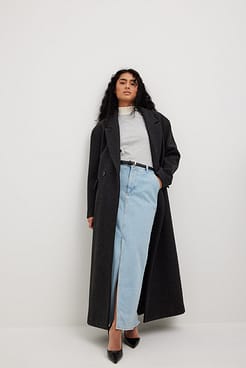 Slit Detailed Maxi Denim Skirt Outfit