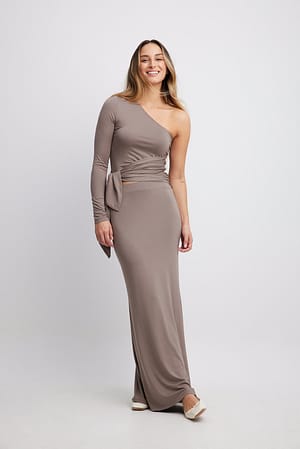 Taupe Soft Line maxinederdel