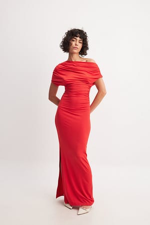 Red Drapowana sukienka maxi soft line