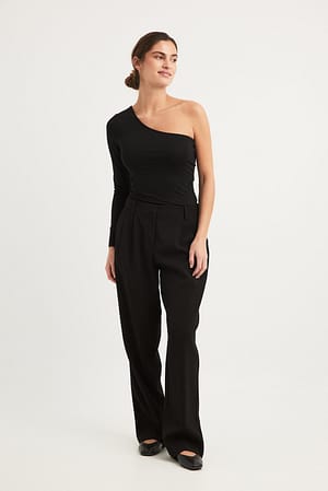 Soft Line One Shoulder Top Outfit