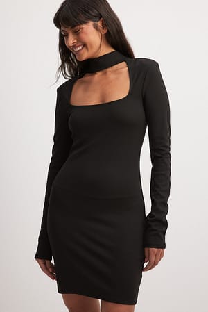Black Vestido mini de decote quadrado com efeito gargantilha