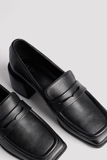 Squared Toe Heeled Loafers Black | NA-KD