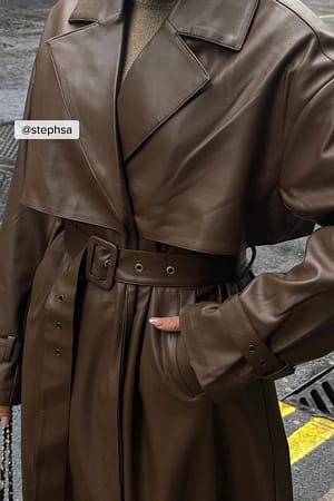 Brown Cappotto trench in PU