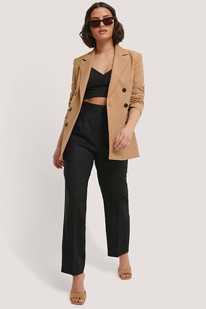Tailored V-shape Cropped Top