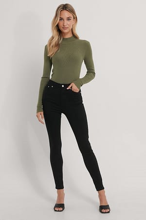 Front Seam Detail Jeans Outfit