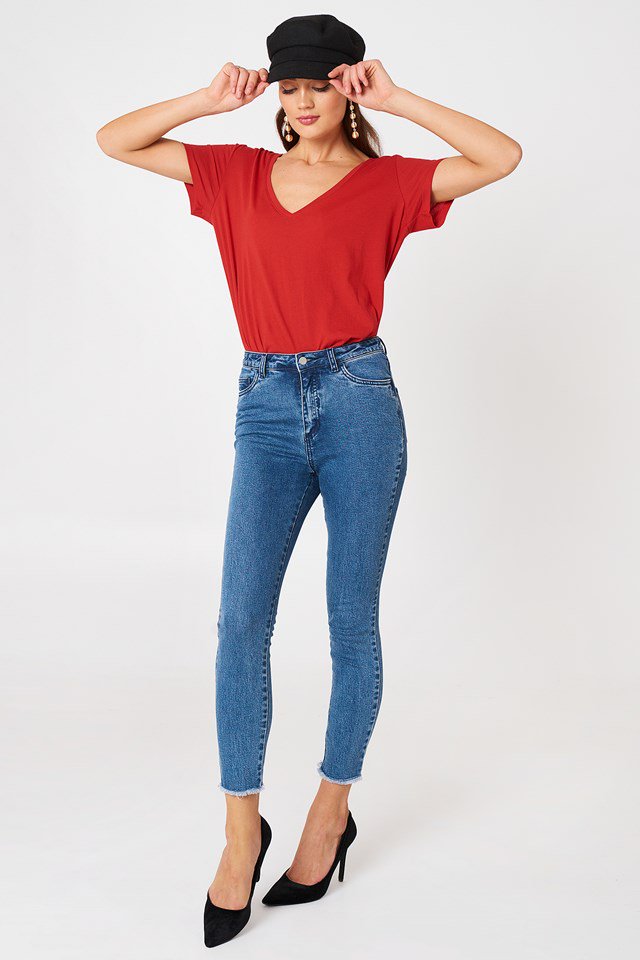 High Rise Fray Hem Jeans Outfit