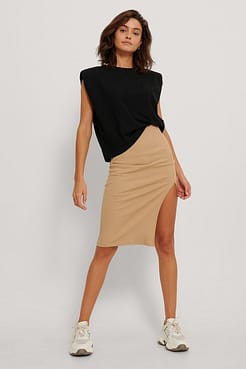 Ribbed Slit Jersey SKirt Outfit.