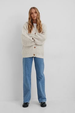 Capuchino Cardigan Outfit.