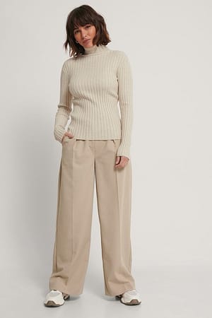 Ribbed Knitted Polo Sweater Outfit.