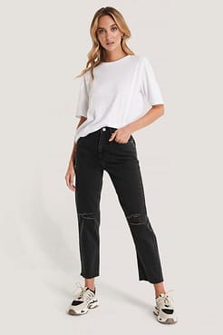 High Waist Straight Destroyed Jeans Black Outfit.