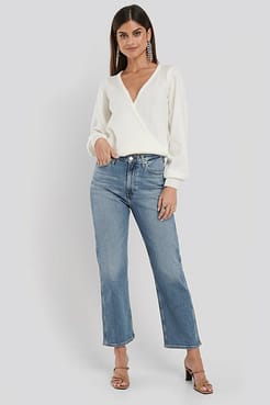 030 High Rise Straight Ankle Jeans Blue Outfit.