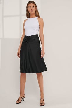 High Waist Sharp Cut Midi Skirt Outfit.