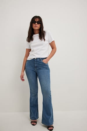 High Waist Skinny Flared Jeans Outfit