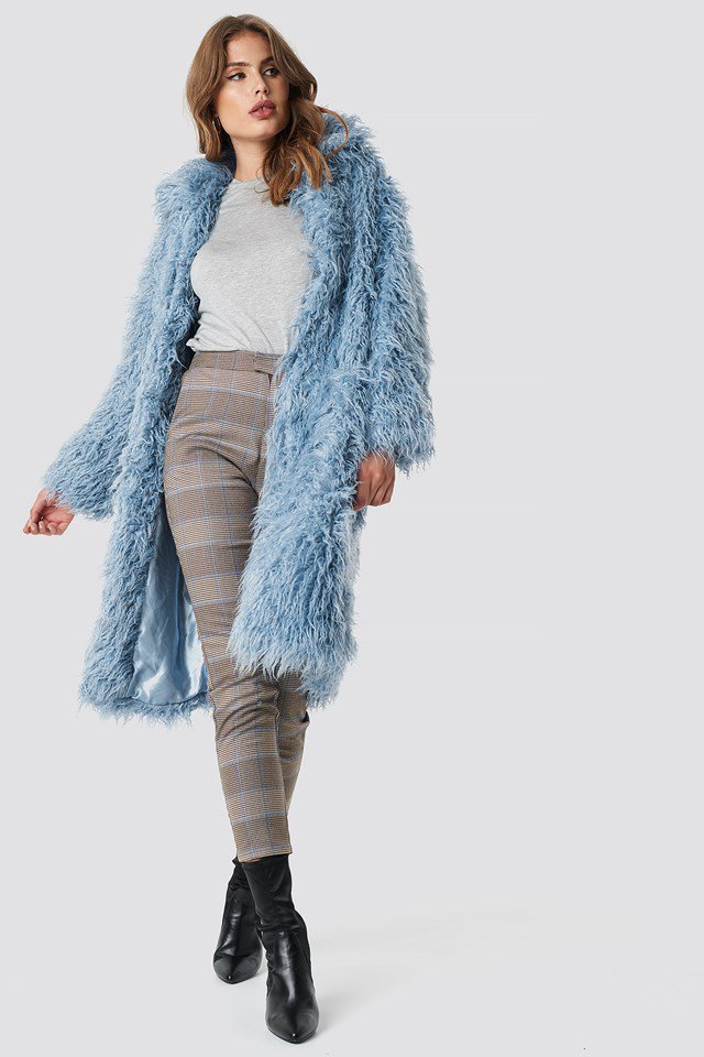 Cozy Fluffy Coat Look