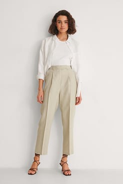 Linen Cropped Pants Outfit.