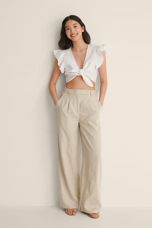 Linen Tie Front Frill Top Outfit.
