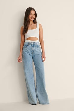 Cut Out Crop Rib Top Outfit