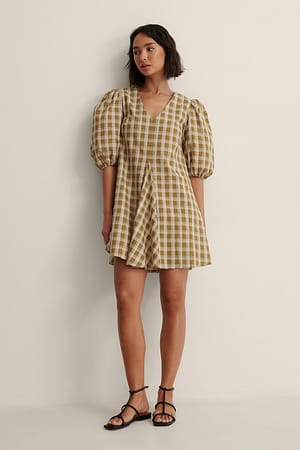 Balloon Sleeve Checkered Mini Dress Outfit.
